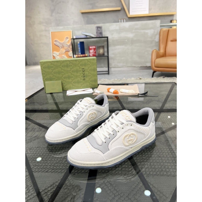 G*u*i casual shoes